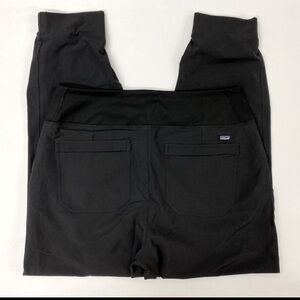 Patagonia black joggers size medium